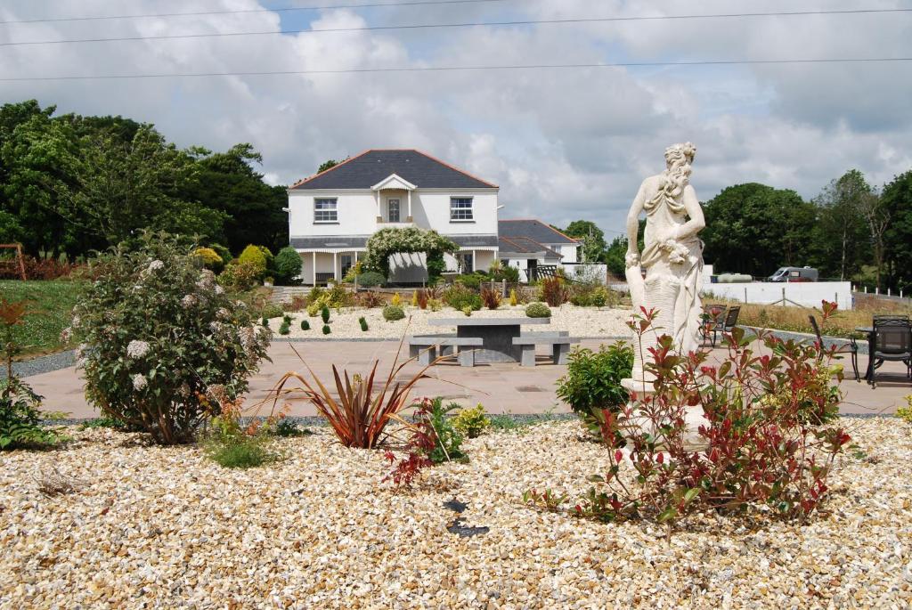 Beggars Reach Hotel Pembroke Dock Exteriör bild
