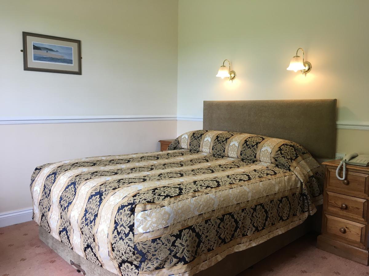 Beggars Reach Hotel Pembroke Dock Exteriör bild