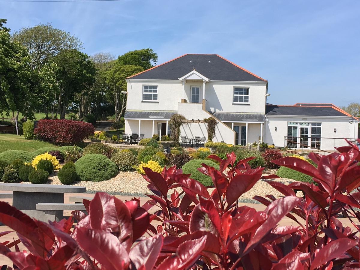 Beggars Reach Hotel Pembroke Dock Exteriör bild