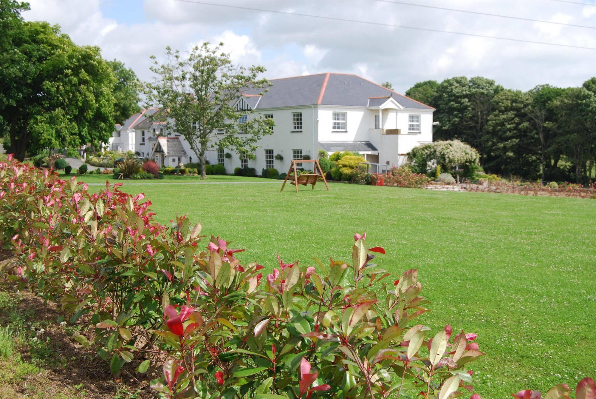 Beggars Reach Hotel Pembroke Dock Exteriör bild